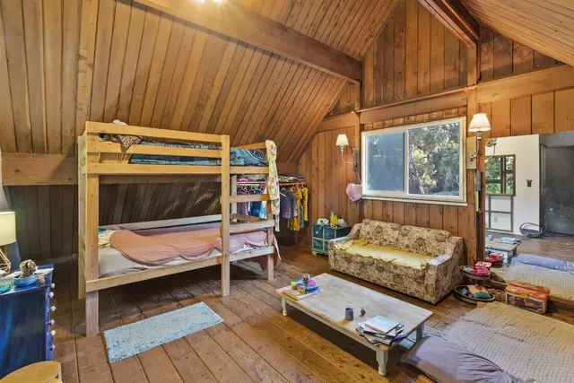 Listing Image for 105 E Kuiaha Rd 8 of 49