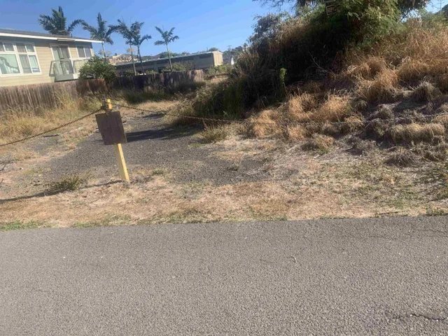 Listing Image for 0 Makahala Pl 2 of 8