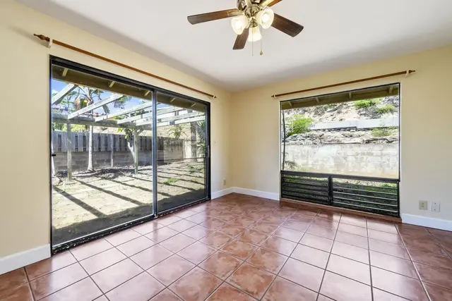 Listing Image for 916 Upalu St 15 of 39