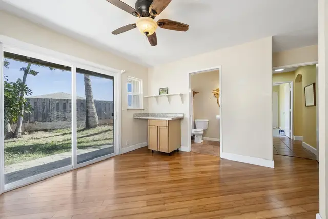 Listing Image for 916 Upalu St 30 of 39