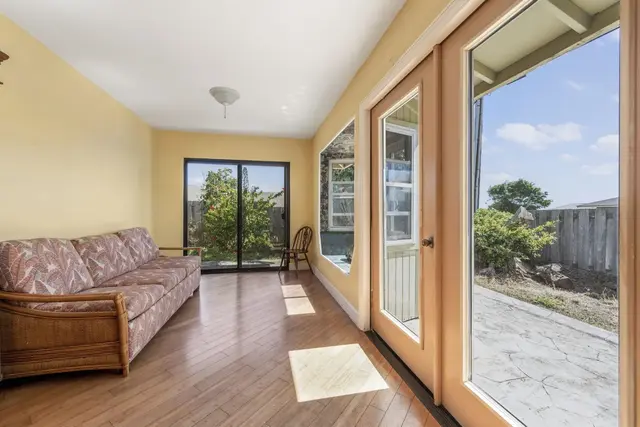Listing Image for 916 Upalu St 33 of 39