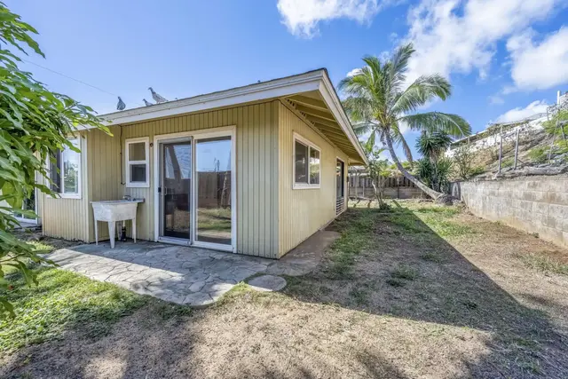 Listing Image for 916 Upalu St 38 of 39