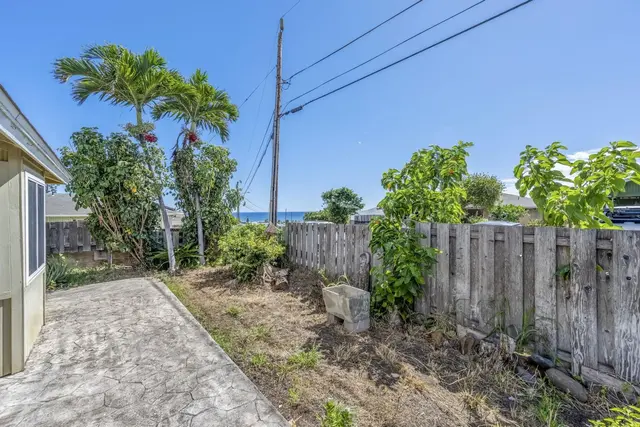 Listing Image for 916 Upalu St 39 of 39