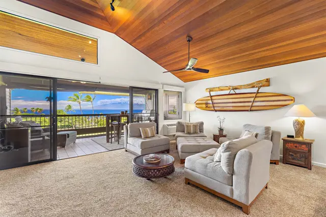 Listing Image for 50 Puu Anoano St 1004 12 of 38