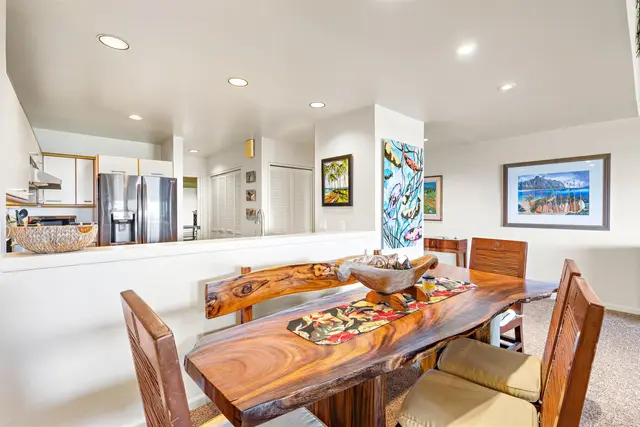 Listing Image for 50 Puu Anoano St 1004 15 of 38