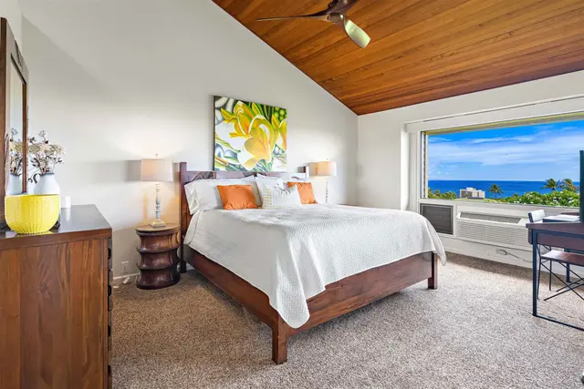 Listing Image for 50 Puu Anoano St 1004 20 of 38