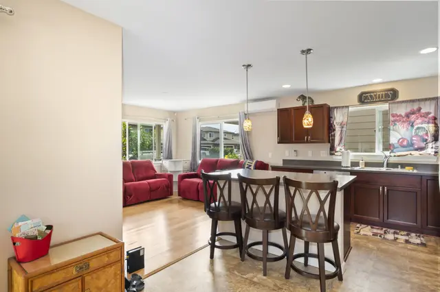 Listing Image for 202 Alake St 12 of 45