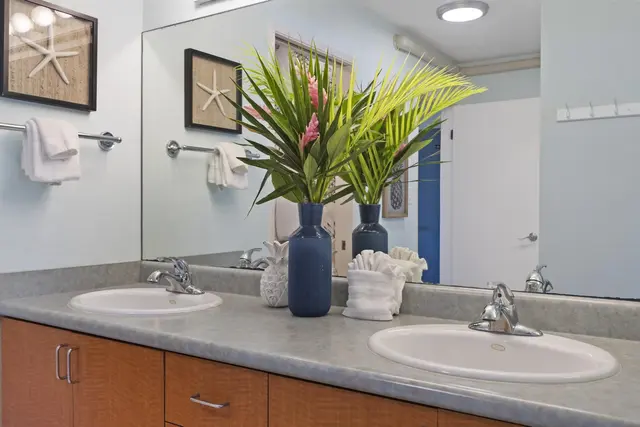 Listing Image for 5295 Lower Honoapiilani Rd B21 16 of 37