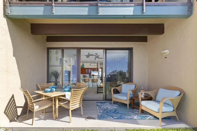 Listing Image for 5295 Lower Honoapiilani Rd B21 23 of 37