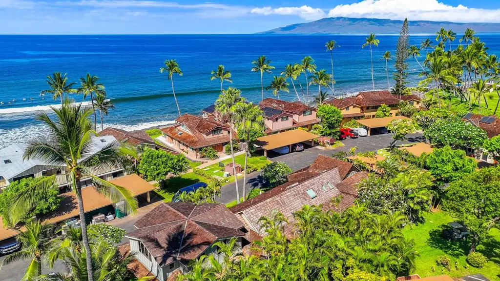 24 Puamelia Pl 24-4, Lahaina