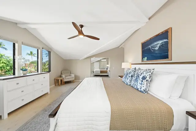 Listing Image for 24 Puamelia Pl 24-4 7 of 49