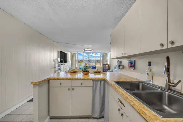 Listing Image for 111 Kahului Beach Rd B214 7 of 41