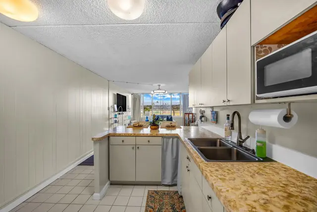 Listing Image for 111 Kahului Beach Rd B214 8 of 41