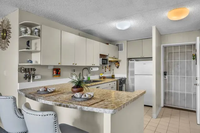 Listing Image for 111 Kahului Beach Rd B214 9 of 41