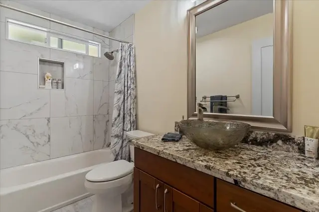 Listing Image for 139 Pauwela Rd 19 of 42