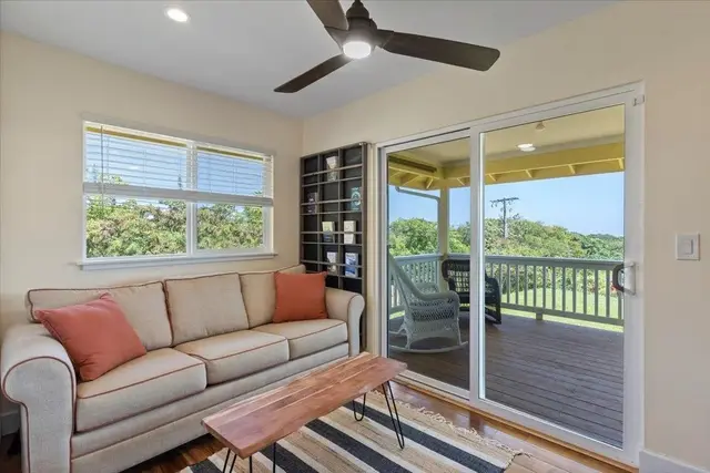 Listing Image for 139 Pauwela Rd 23 of 42
