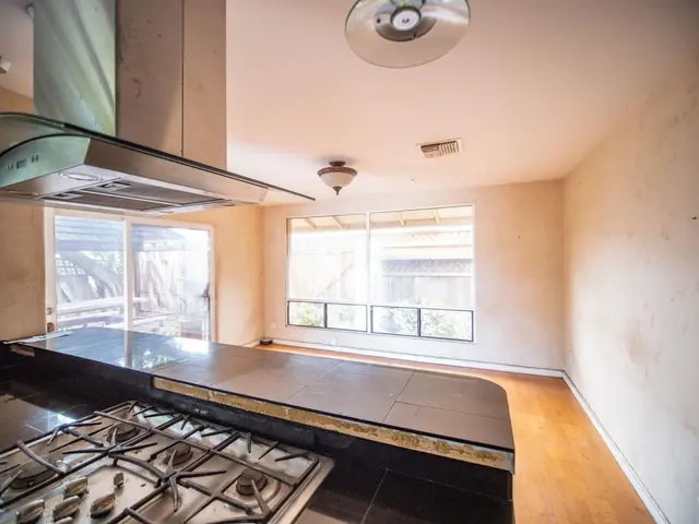 Listing Image for 216 Waipahe Pl 10 of 32