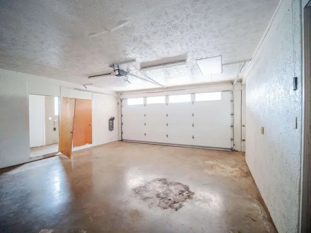 Listing Image for 216 Waipahe Pl 13 of 32