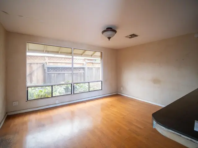 Listing Image for 216 Waipahe Pl 8 of 32