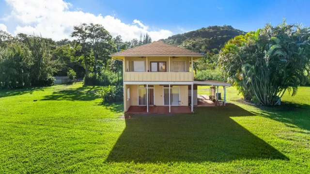 Listing Image for 654 Kaupakalua Rd 8 of 15