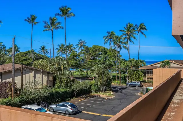 Listing Image for 3676 Lower Honoapiilani Rd B301 27 of 32