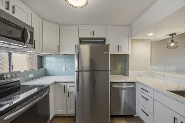 Listing Image for 3676 Lower Honoapiilani Rd B301 3 of 32