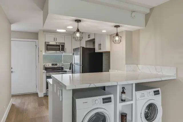 Listing Image for 3676 Lower Honoapiilani Rd B301 7 of 32