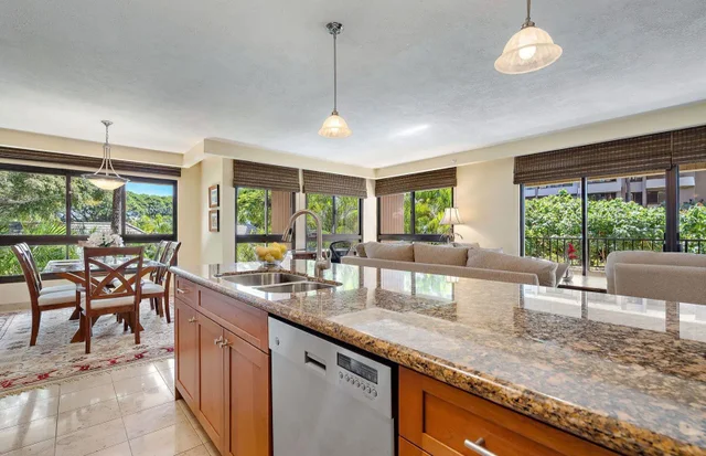 Listing Image for 50 Nohea Kai Dr 2-205 11 of 36