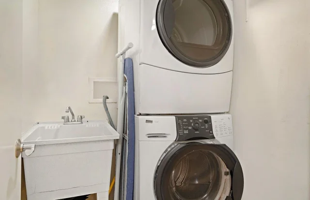 Listing Image for 50 Nohea Kai Dr 2-205 27 of 36