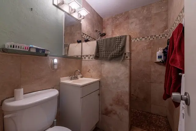 Listing Image for 32 Kupalaiki Loop 15 of 29