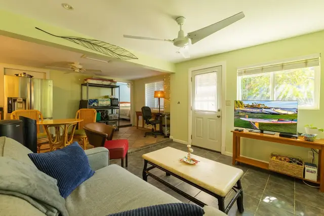 Listing Image for 32 Kupalaiki Loop 19 of 29