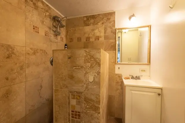 Listing Image for 32 Kupalaiki Loop 20 of 29