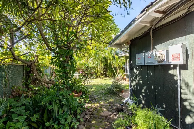 Listing Image for 32 Kupalaiki Loop 27 of 29