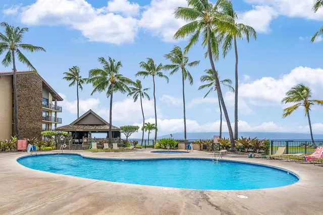 Listing Image for 3543 Lower Honoapiilani Rd E404 18 of 24