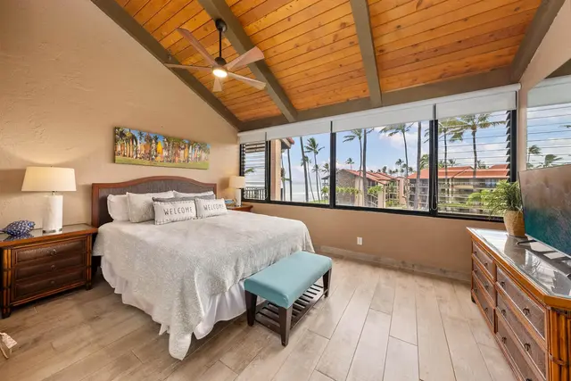 Listing Image for 3543 Lower Honoapiilani Rd E404 9 of 24