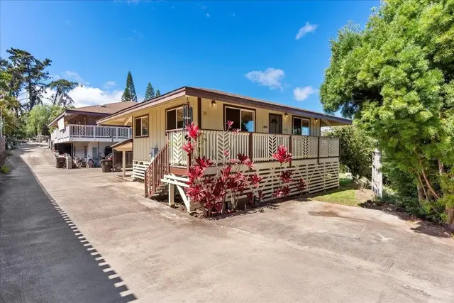 Listing Image for 30 Puakea Pl 2 of 34