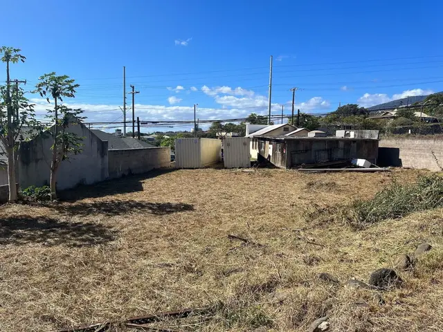 Listing Image for 1750 W Kaahumanu Ave 3 of 3
