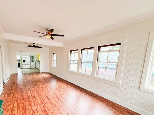 Listing Image for 70 Moani Pl 6 of 36