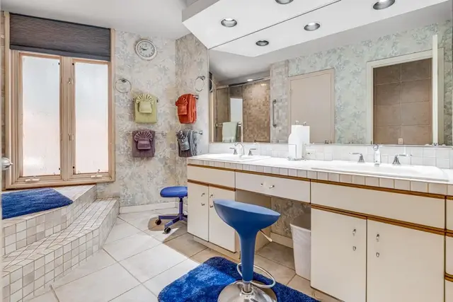 Listing Image for 21 Kui Pl 28 of 41