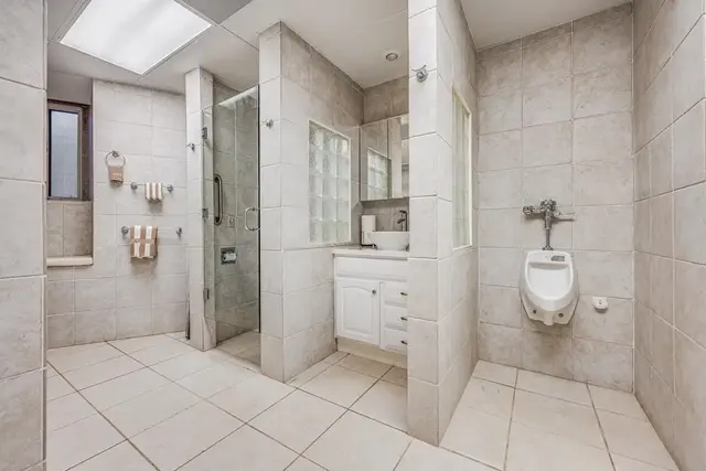 Listing Image for 21 Kui Pl 29 of 41