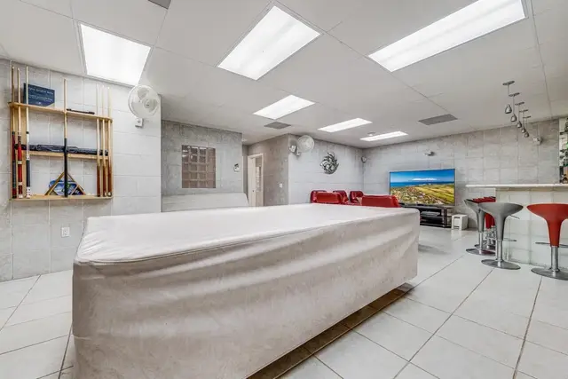Listing Image for 21 Kui Pl 6 of 41