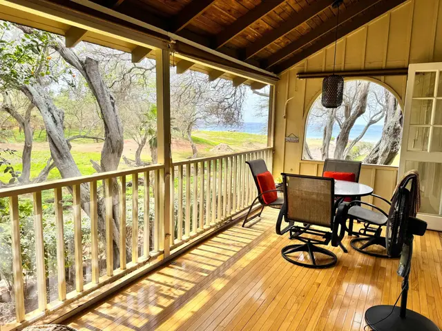 Listing Image for 100 Lio Pl J-3 17 of 40
