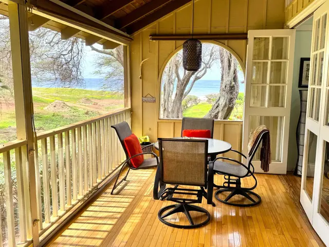Listing Image for 100 Lio Pl J-3 20 of 40