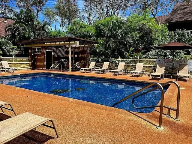 Listing Image for 100 Lio Pl J-3 31 of 40