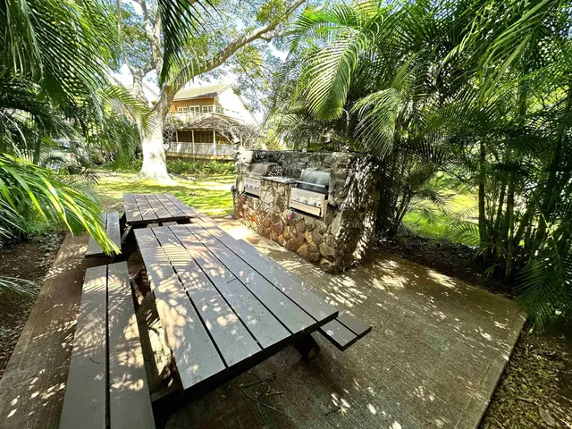 Listing Image for 100 Lio Pl J-3 33 of 40