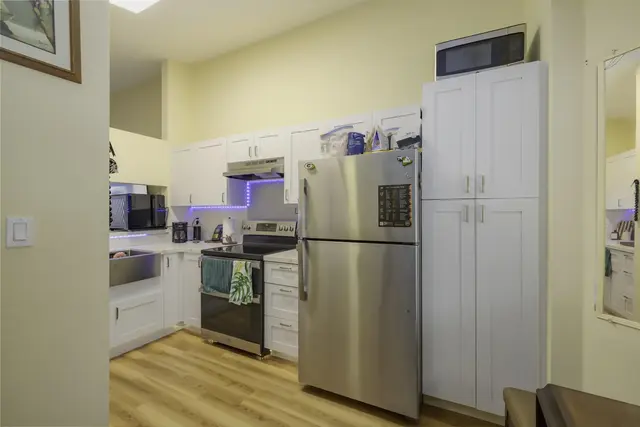 Listing Image for 33 Waiaka Ln 33-205 7 of 40