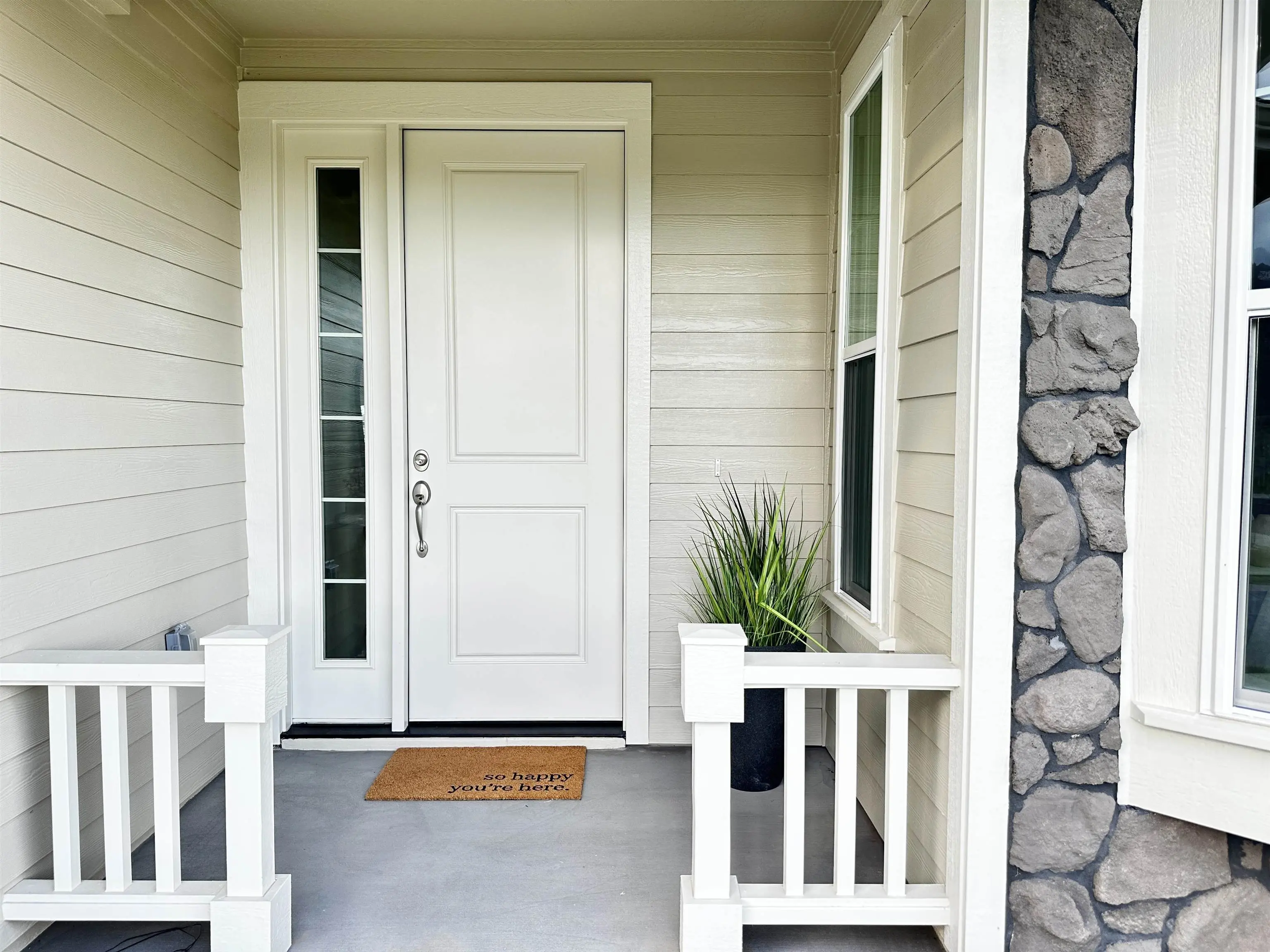 Photo of Listing #405893