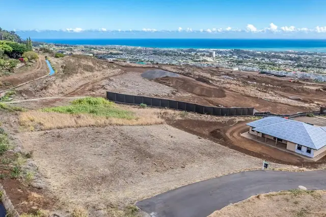 Listing Image for 673 Kauna Lipo Dr 18 12 of 22