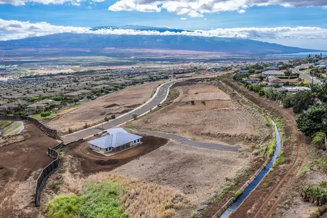 Listing Image for 673 Kauna Lipo Dr 18 2 of 22