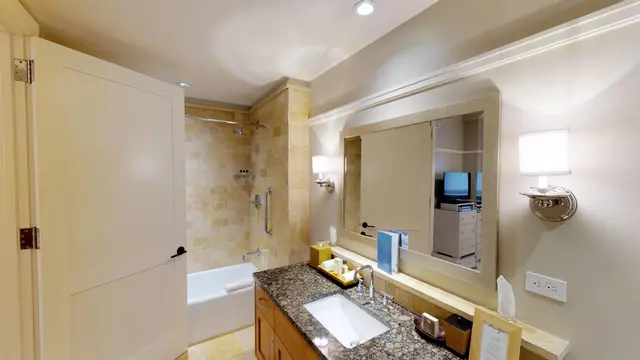 Listing Image for 1 Bay Dr 3402 17 of 28